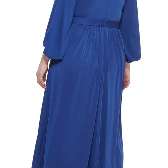 Elegant Navy Blue Maxi Dress - Picture 5 of 6